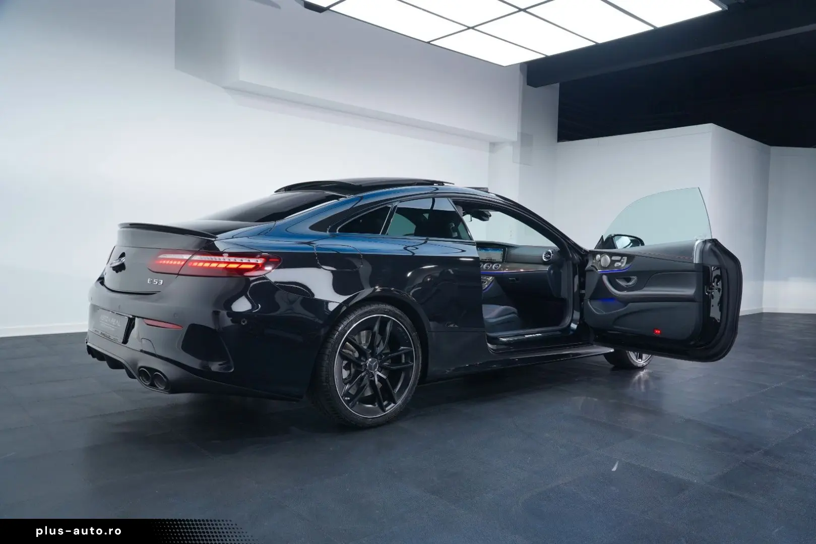 MERCEDES-BENZ E 53 AMG Coupé BURMESTER® AIRMATIC PANO
