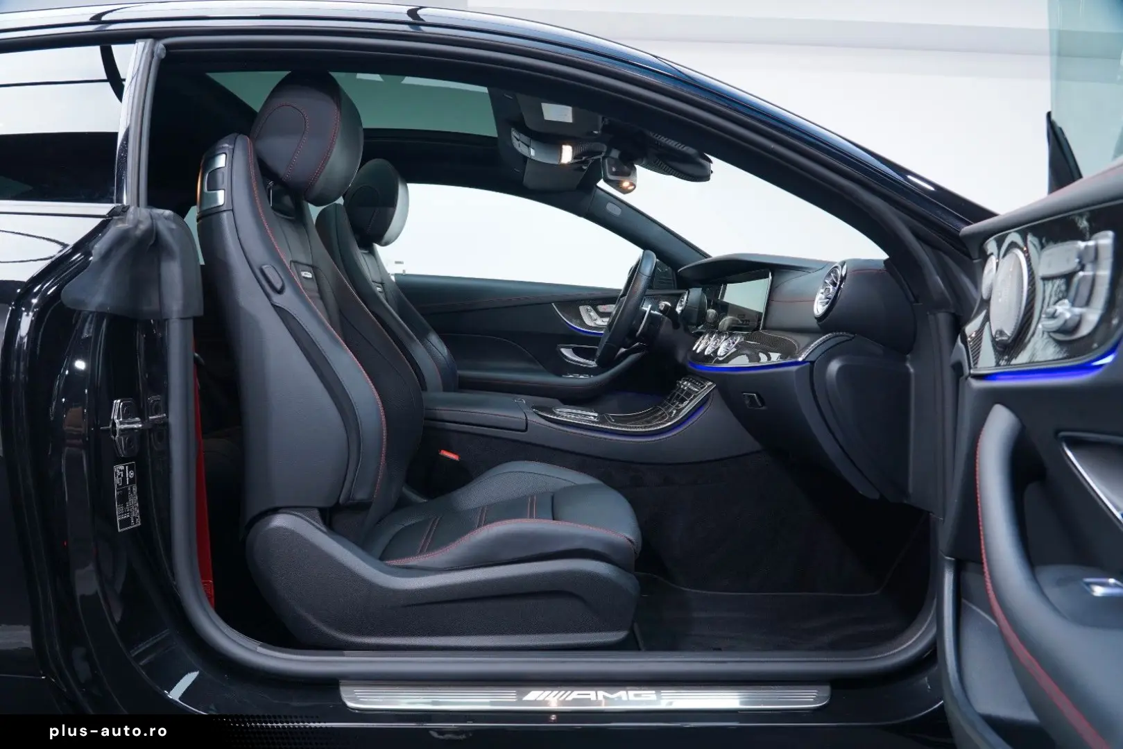 MERCEDES-BENZ E 53 AMG Coupé BURMESTER® AIRMATIC PANO