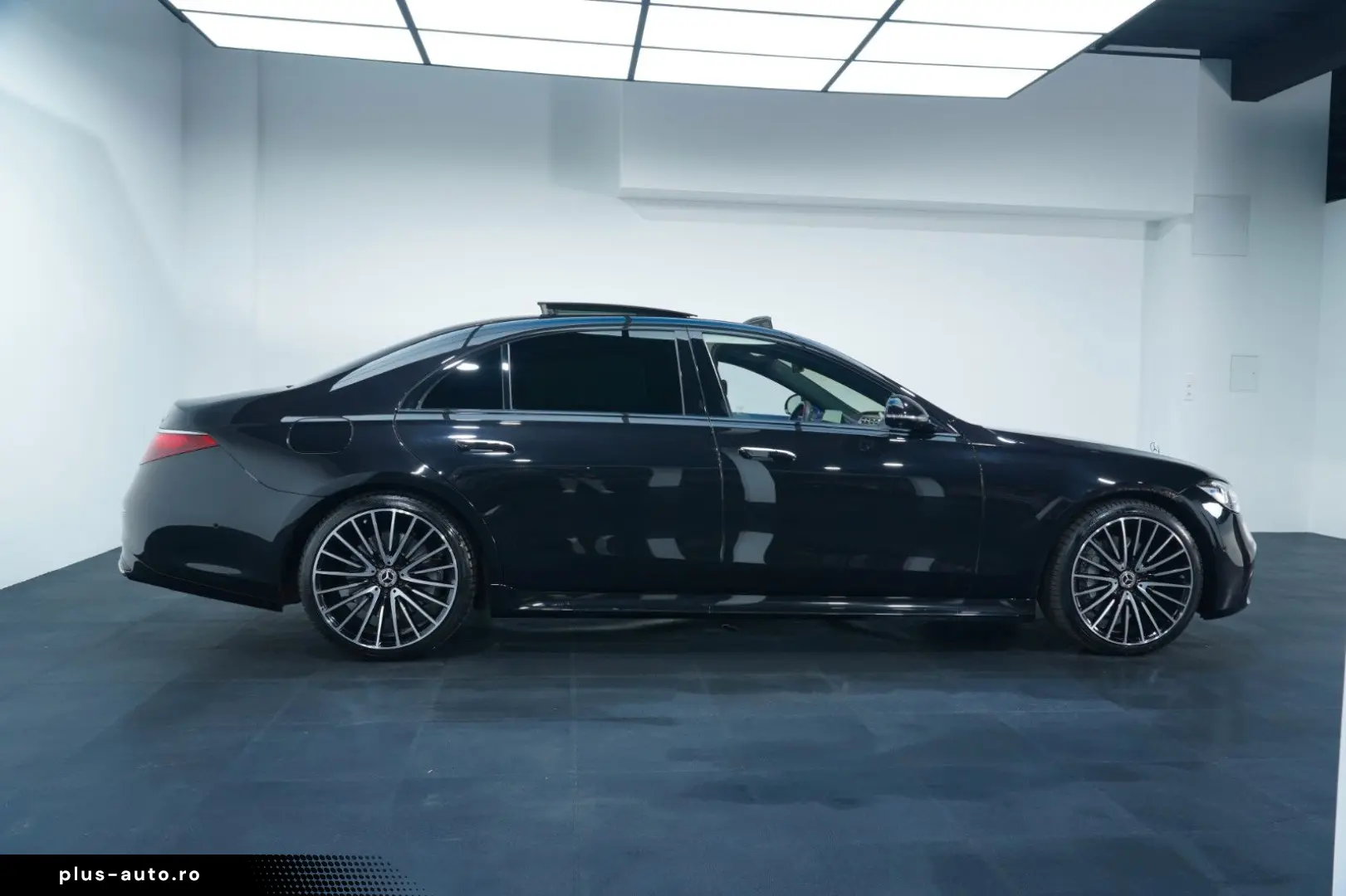 MERCEDES-BENZ S 580 4M L AMG V8 CHAFF BURM PAN