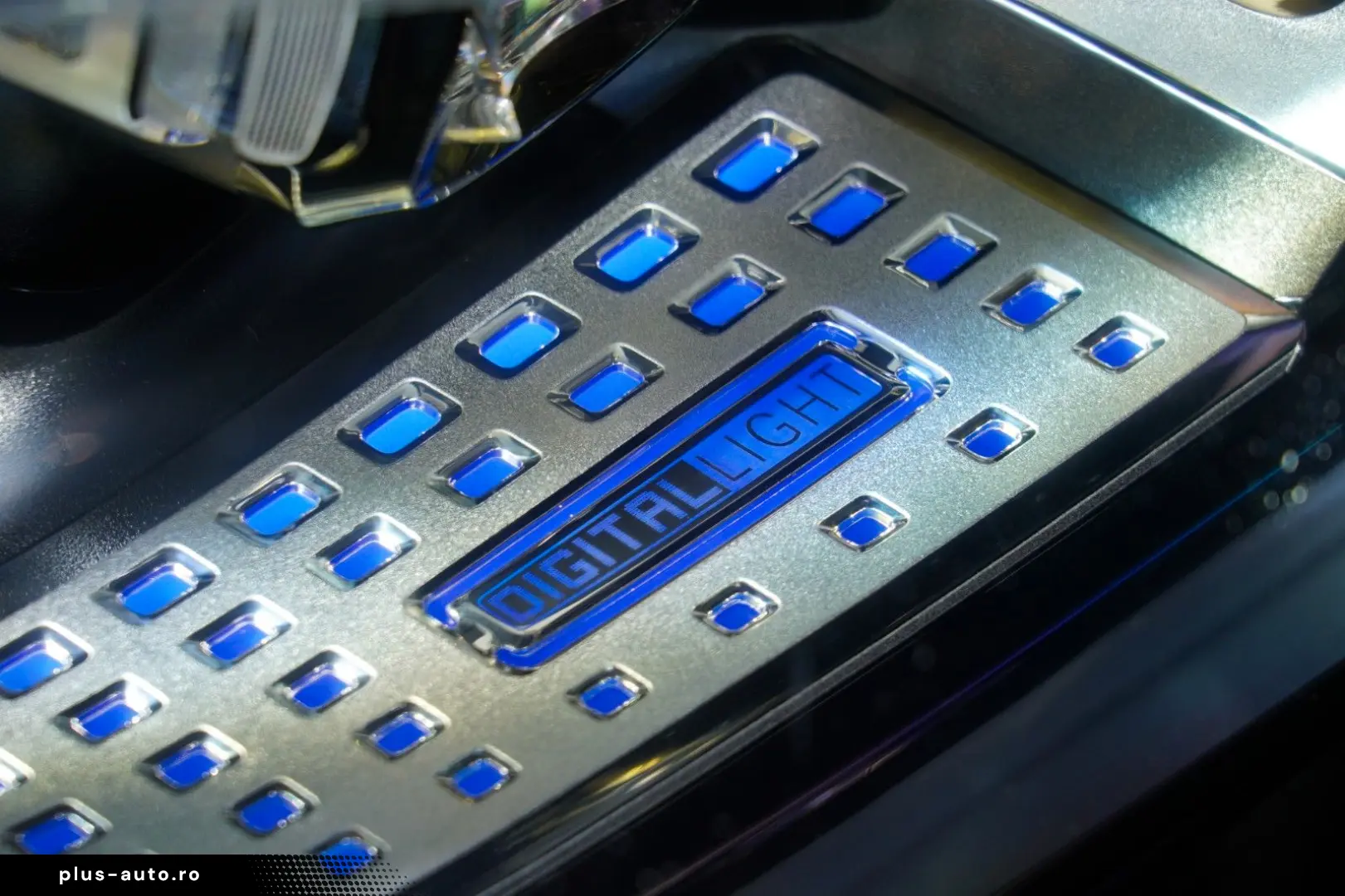 MERCEDES-BENZ S 580 4M L AMG V8 CHAFF BURM PAN