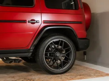 MERCEDES-BENZ G 63 AMG FACELIFT