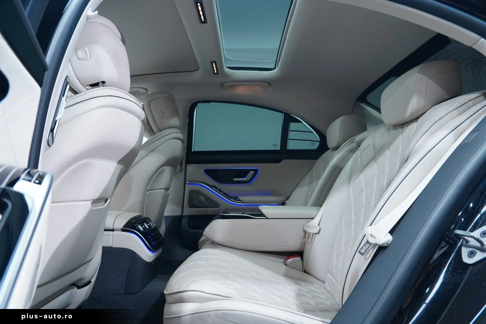 MERCEDES-BENZ S 400 d 4Matic 3xAMG PANO BURM 360