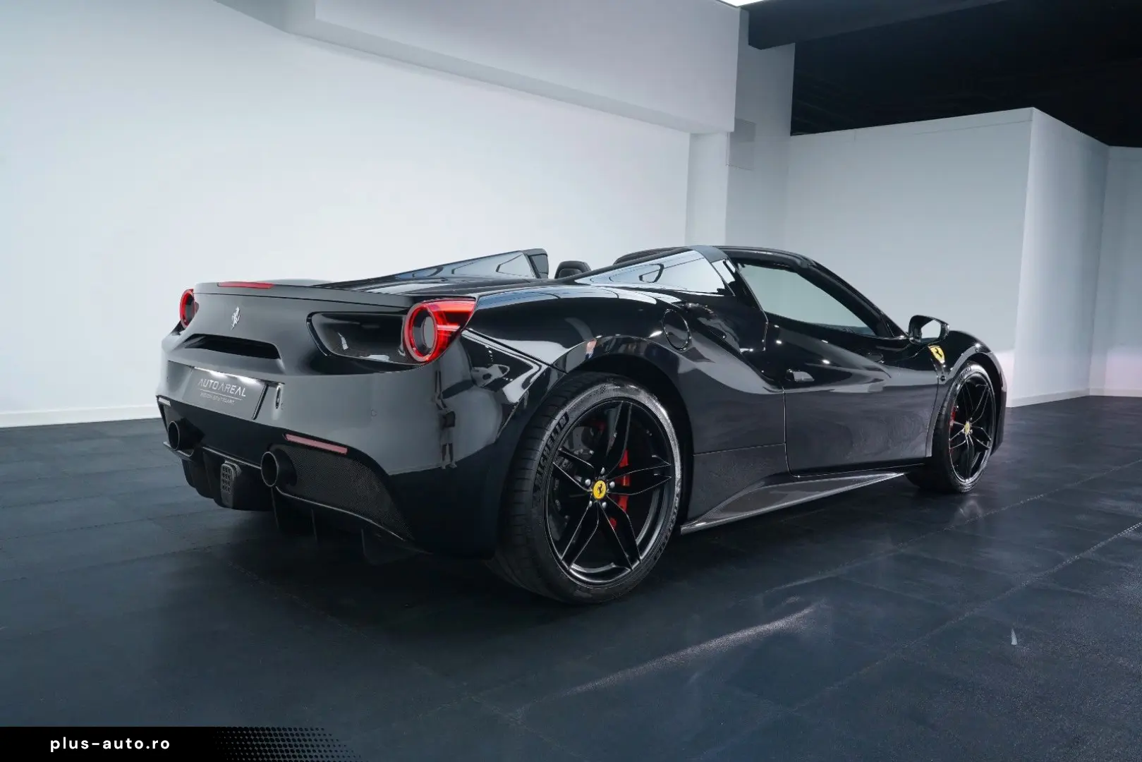 FERRARI 488 Spider JBL LIFT CARBON SPORTSITZ