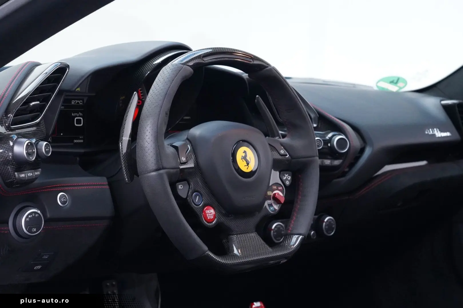 FERRARI 488 Spider JBL LIFT CARBON SPORTSITZ