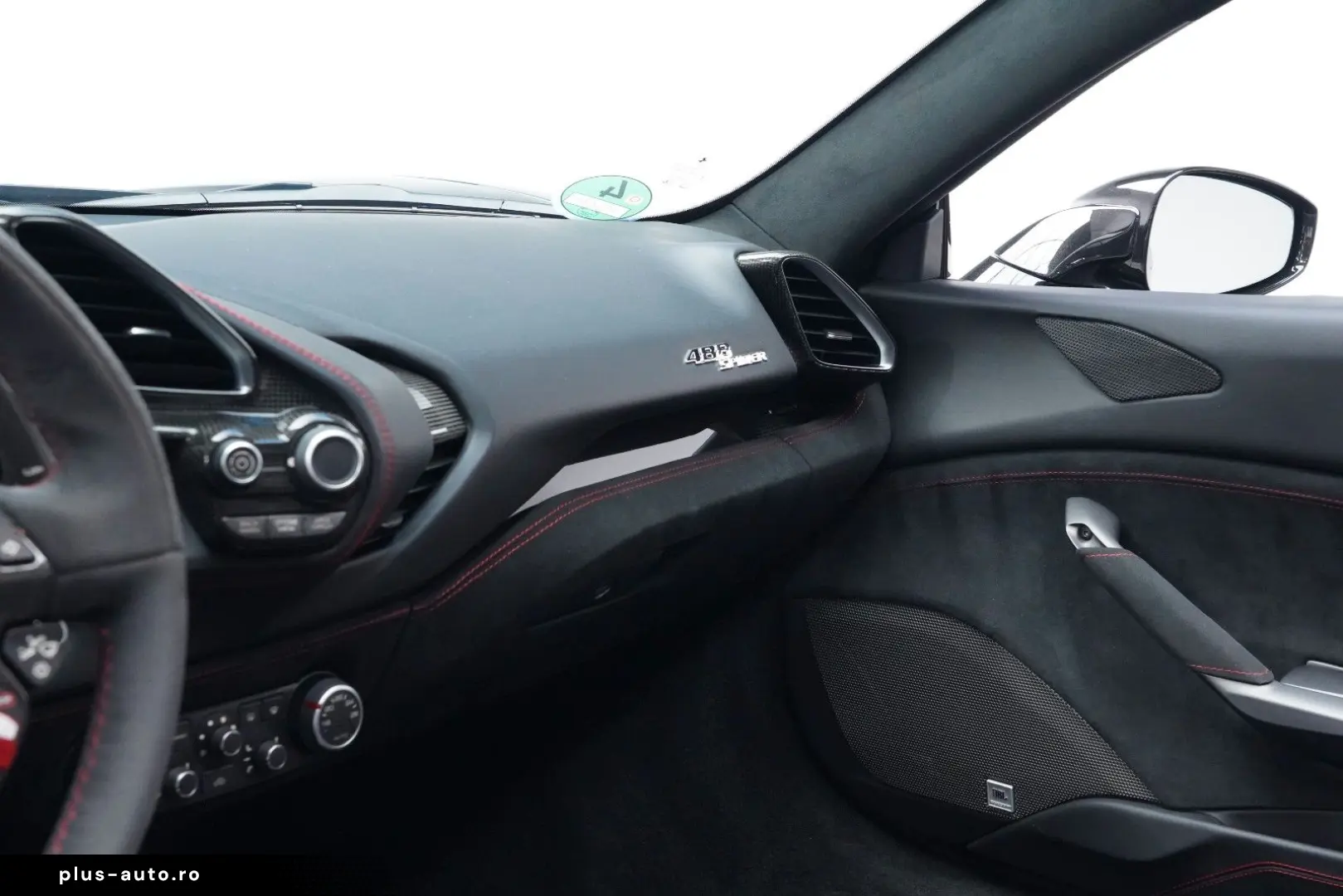 FERRARI 488 Spider JBL LIFT CARBON SPORTSITZ