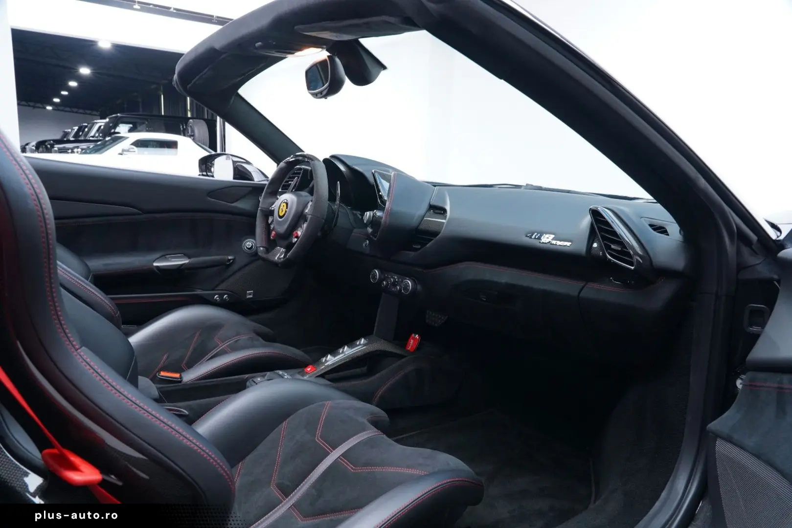 FERRARI 488 Spider JBL LIFT CARBON SPORTSITZ