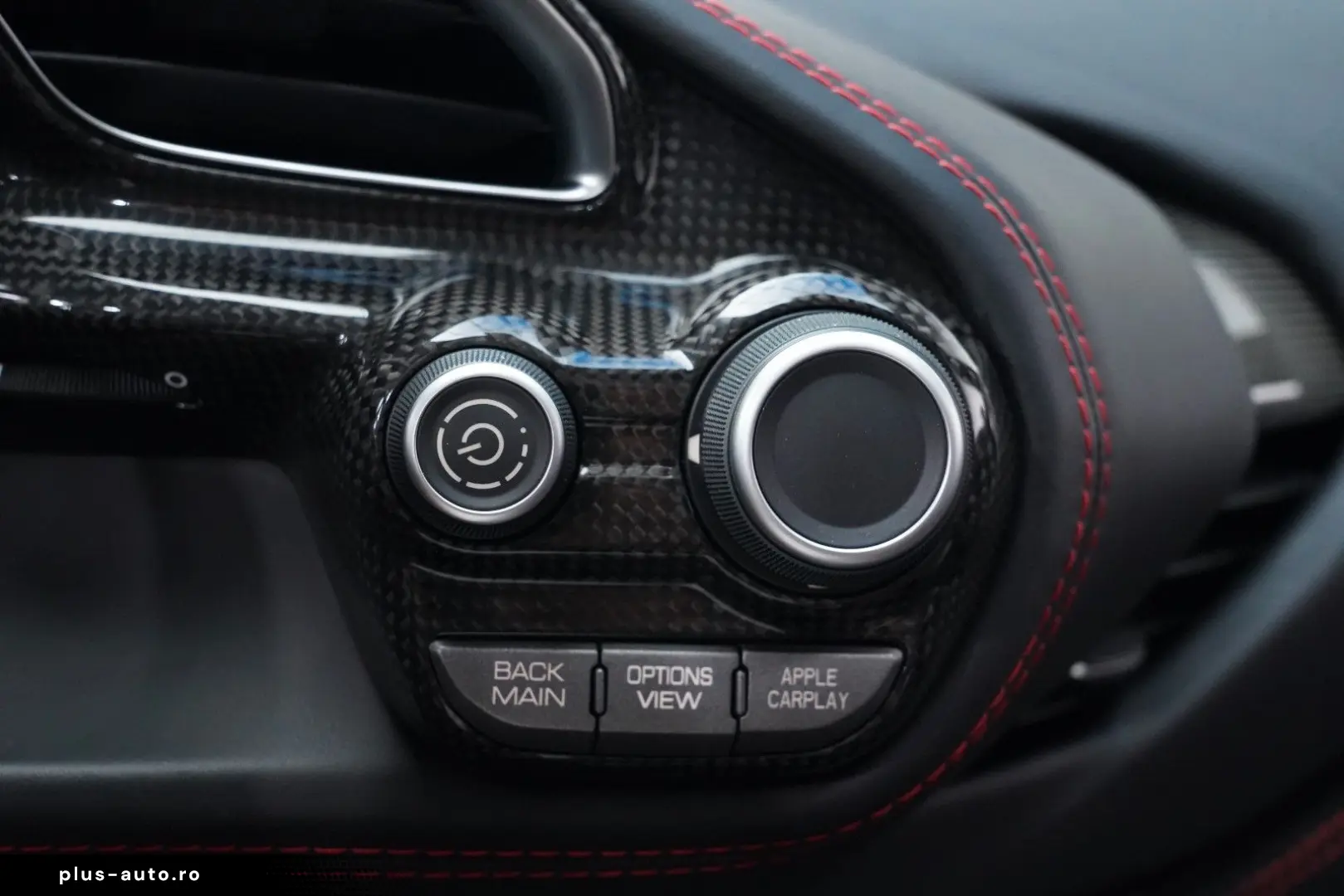 FERRARI 488 Spider JBL LIFT CARBON SPORTSITZ