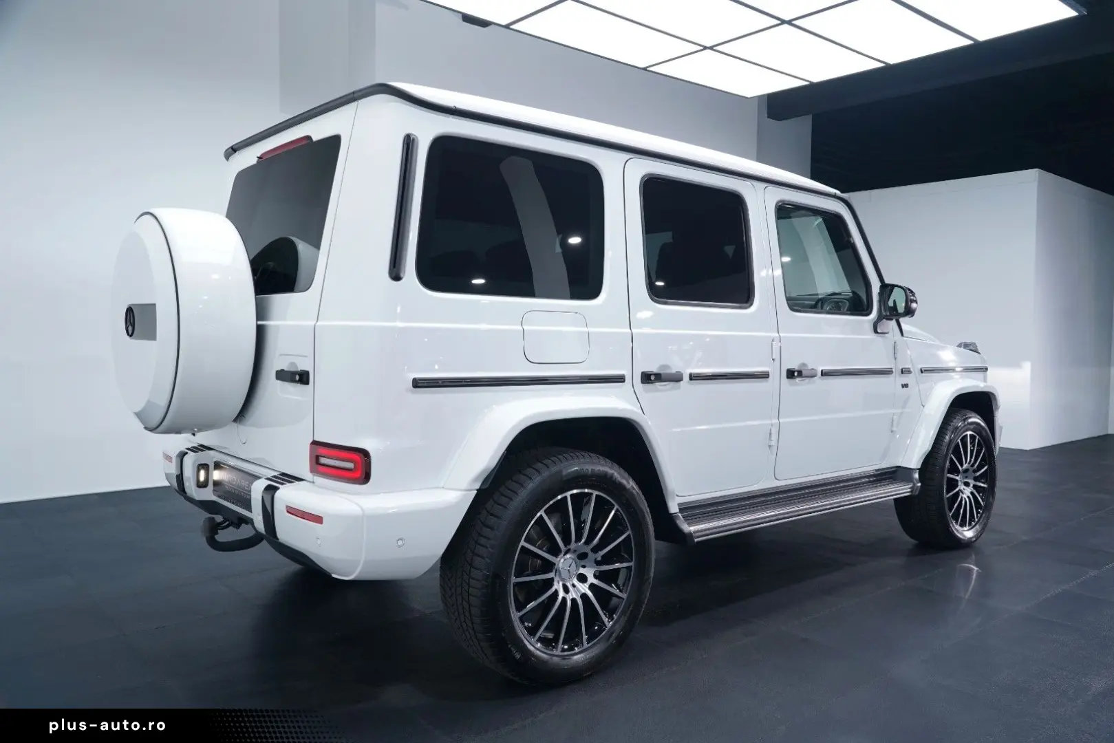 MERCEDES-BENZ G 500 AMG 9G Burmester® Distronic Multibeam