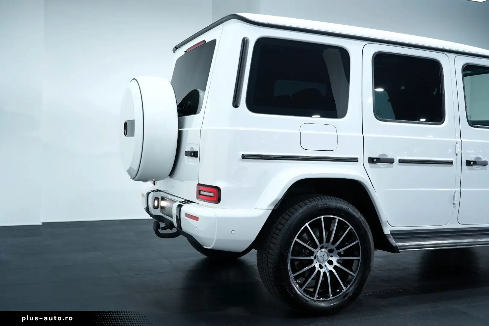 MERCEDES-BENZ G 500 AMG 9G Burmester® Distronic Multibeam
