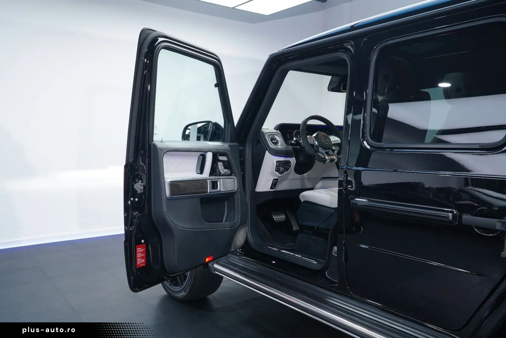MERCEDES-BENZ AMG G 63 MANUFAKTUR SUPERIOR BURMESTER®3D