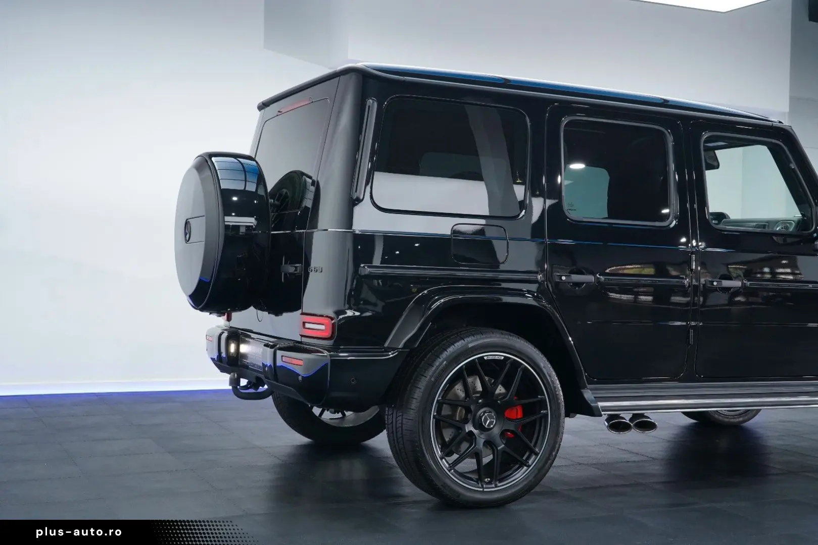 MERCEDES-BENZ AMG G 63 MANUFAKTUR SUPERIOR BURMESTER®3D
