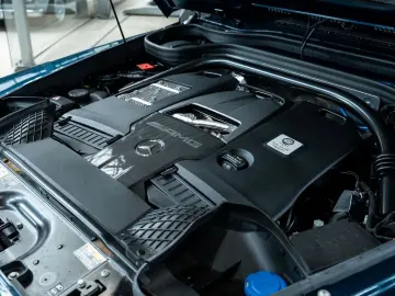 MERCEDES-BENZ G63 AMG   Burmester    360    Performa…