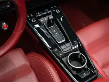 Porsche 911 Targa 4 GTS (992.2) T-Hybrid