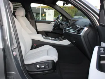BMW X5 x30d M Sport Pro Iconic Ha Ka.AdFahrw.AHK 22