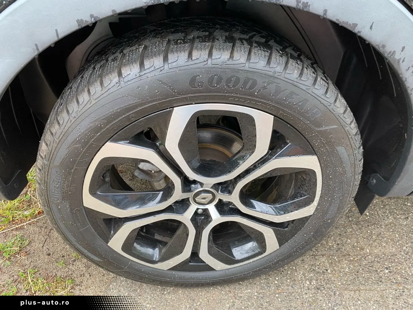 RENAULT Arkana 1.6i HEV E-TECH Bliss AUT CAM LEDER LED