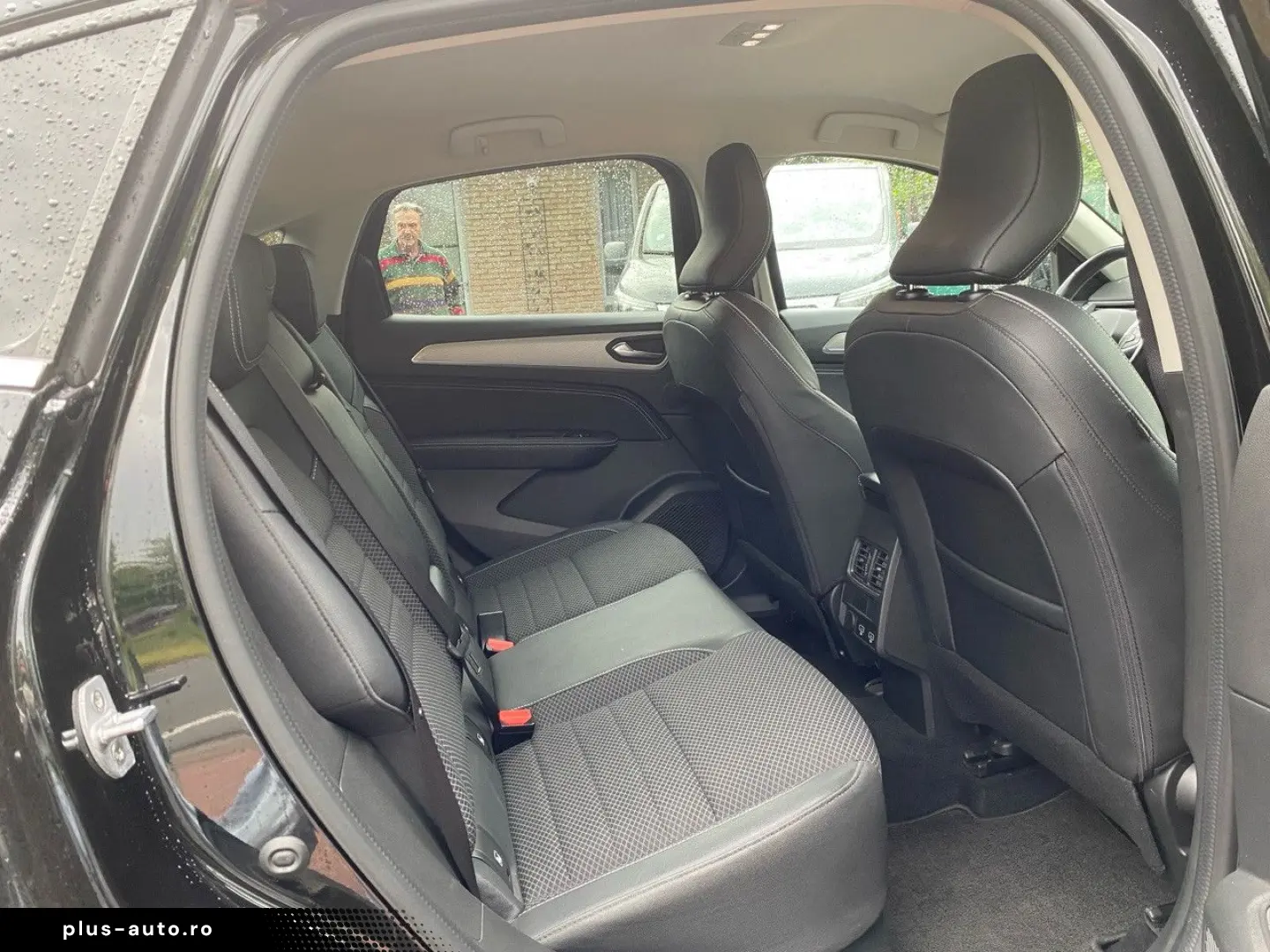 RENAULT Arkana 1.6i HEV E-TECH Bliss AUT CAM LEDER LED