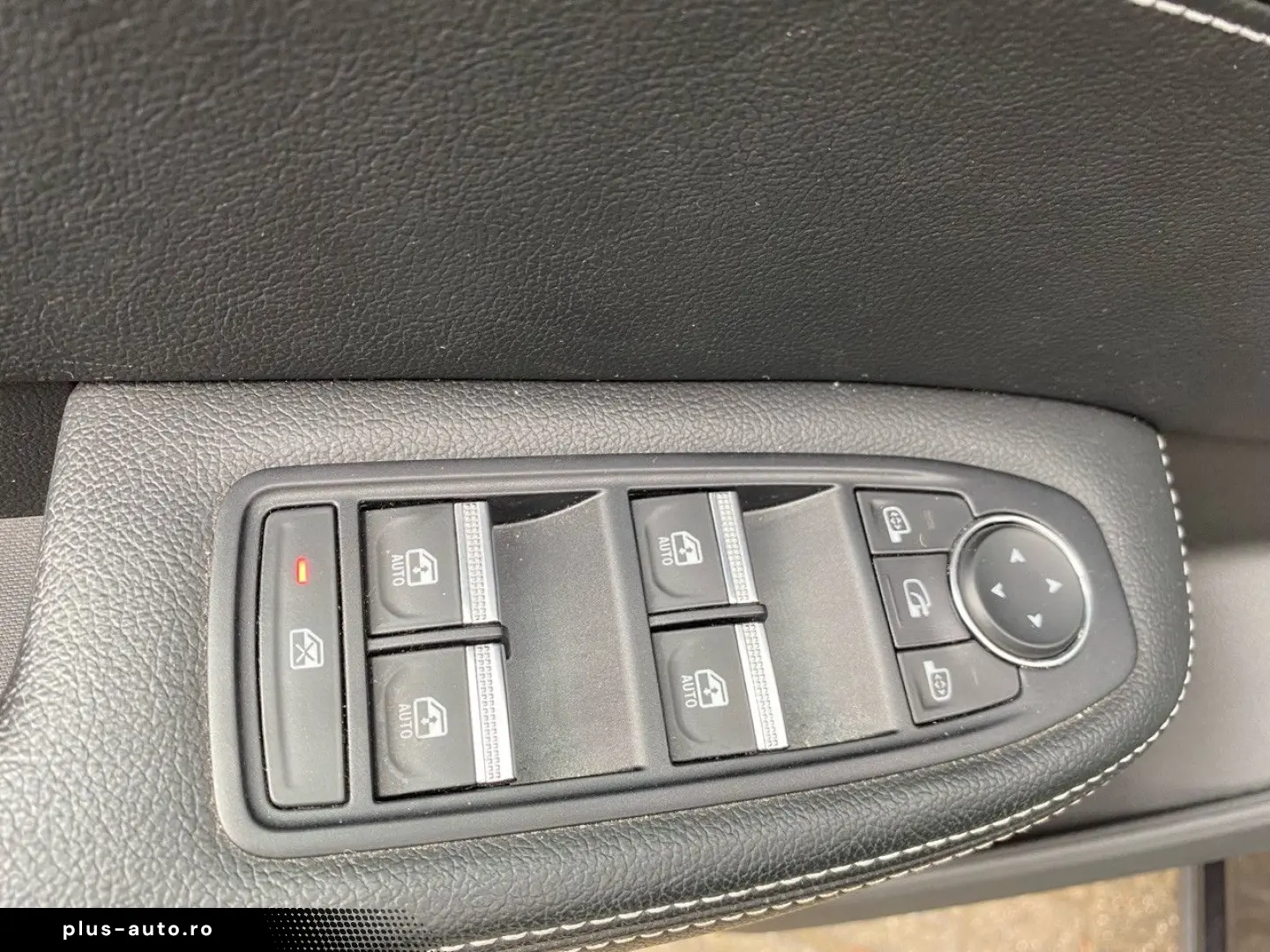 RENAULT Arkana 1.6i HEV E-TECH Bliss AUT CAM LEDER LED