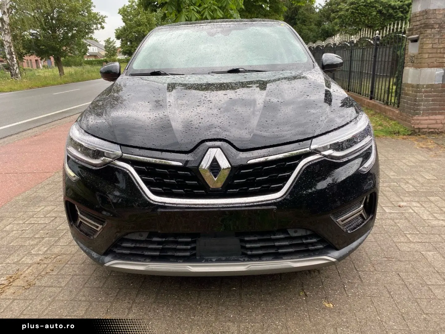 RENAULT Arkana 1.6i HEV E-TECH Bliss AUT CAM LEDER LED