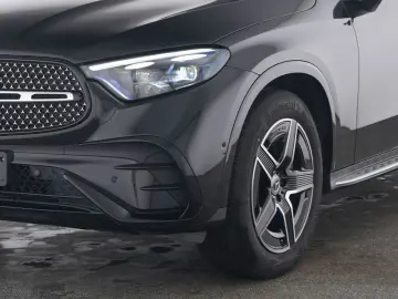 MERCEDES-BENZ GLC 300 4M Coupé AMG NIGHT MEMO 360 AHK