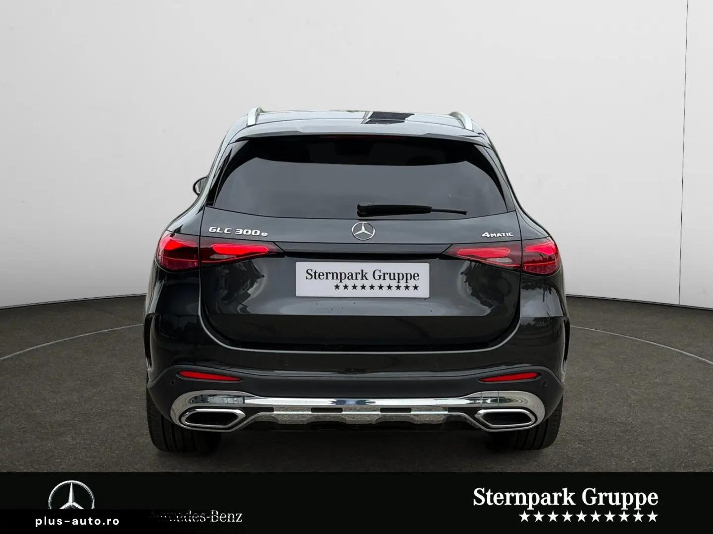 MERCEDES-BENZ GLC 300e 4M AMG HUD Pano Burmest