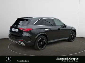 MERCEDES-BENZ GLC 300e 4M AMG HUD Pano Burmest