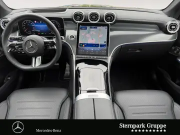 MERCEDES-BENZ GLC 300e 4M AMG HUD Pano Burmest
