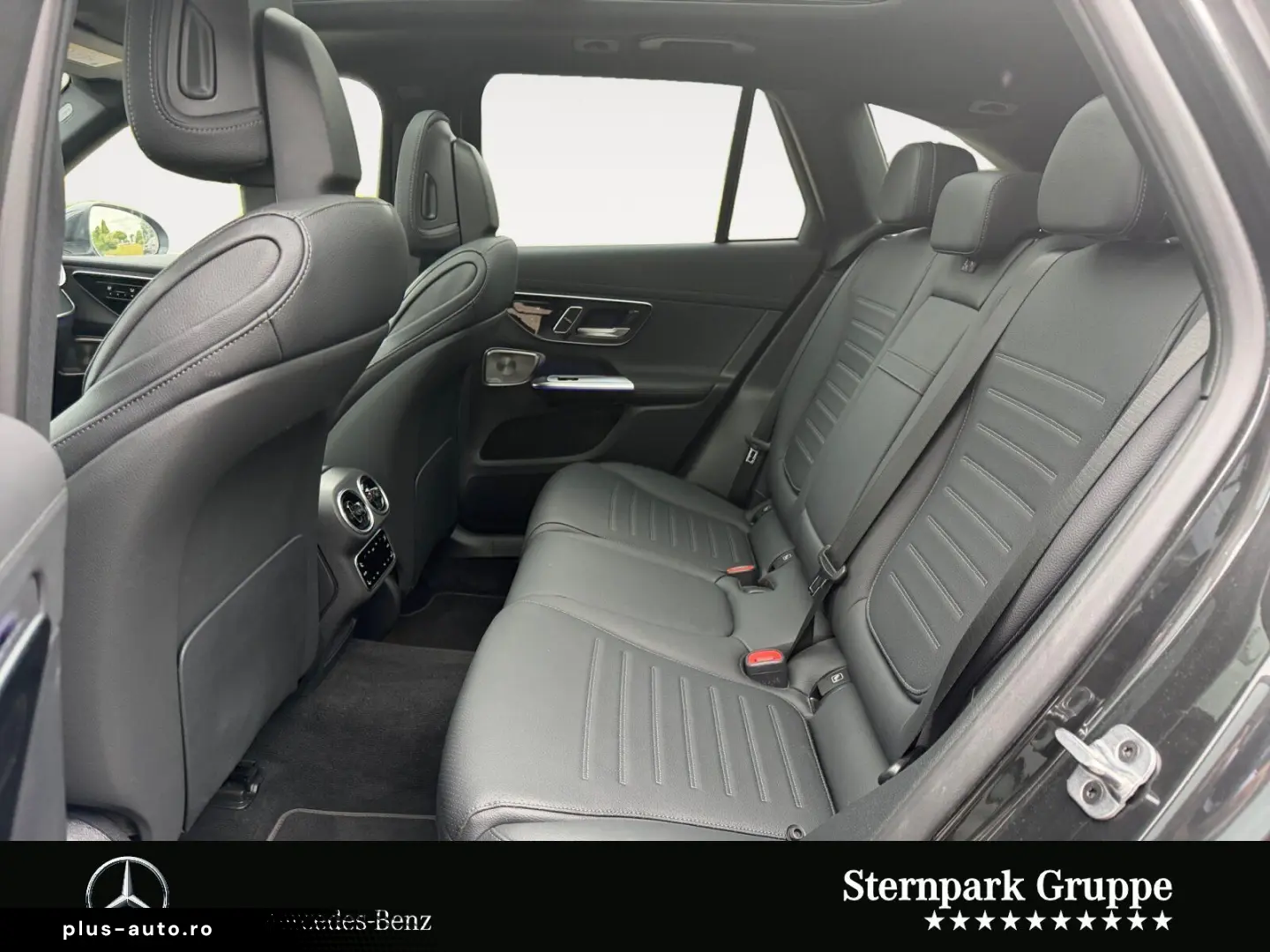MERCEDES-BENZ GLC 300e 4M AMG HUD Pano Burmest