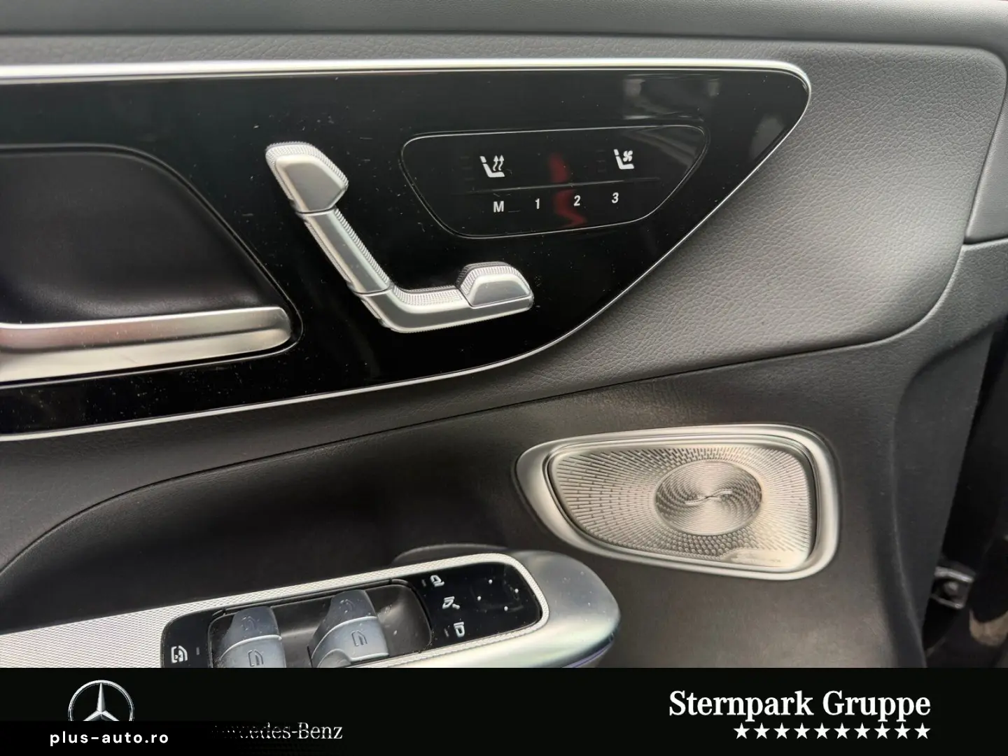 MERCEDES-BENZ GLC 300e 4M AMG HUD Pano Burmest