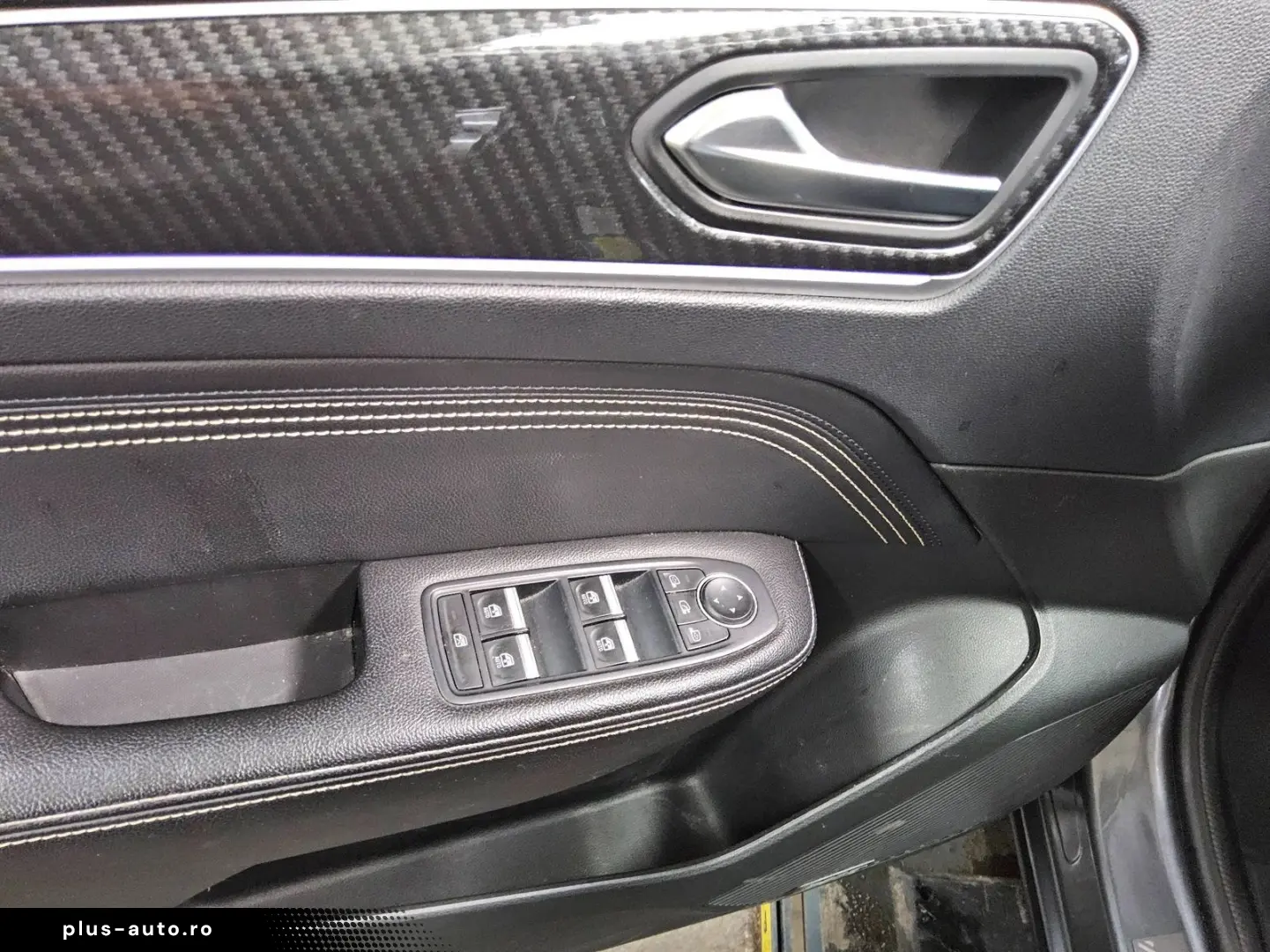 RENAULT Arkana 1.6 E-Tech Navi LED Leder RFK ACC