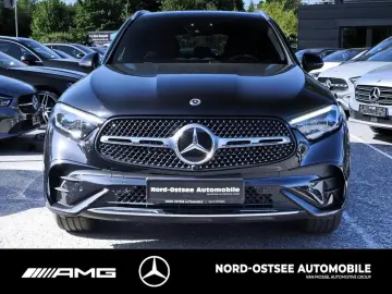 MERCEDES-BENZ GLC 300 d AMG 4M AHK DISTRONIC KEYLESS