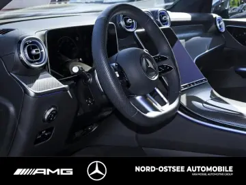 MERCEDES-BENZ GLC 300 d AMG 4M AHK DISTRONIC KEYLESS