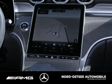 MERCEDES-BENZ GLC 300 d AMG 4M AHK DISTRONIC KEYLESS