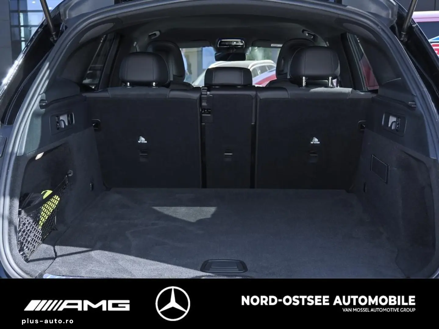MERCEDES-BENZ GLC 300 d AMG 4M AHK DISTRONIC KEYLESS
