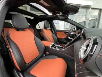 Mercedes-Benz C 300d 4M Limousine AMG PANO LEDER BURMESTER