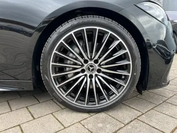 Mercedes-Benz C 300d 4M Limousine AMG PANO LEDER BURMESTER