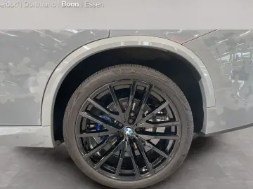 BMW X5 xDrive30d M Sport Standheizung Massage LED