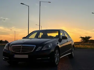 Mercedes-Benz E 300