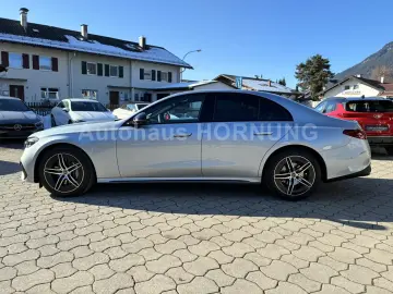 Mercedes-Benz E 220 d 4M LIMO AMG STHZG PANO DIGI AHK MEMORY