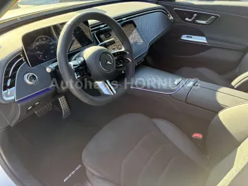 Mercedes-Benz E 220 d 4M LIMO AMG STHZG PANO DIGI AHK MEMORY