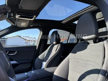 Mercedes-Benz E 220 d 4M LIMO AMG STHZG PANO DIGI AHK MEMORY