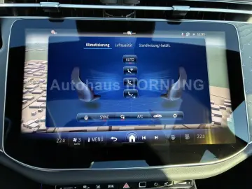 Mercedes-Benz E 220 d 4M LIMO AMG STHZG PANO DIGI AHK MEMORY