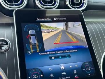 MERCEDES-BENZ GLC 300 e 4M AMG 19 Digital Memory Kamera