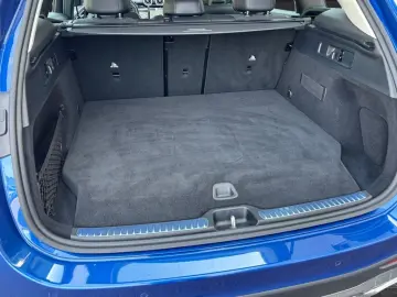 MERCEDES-BENZ GLC 300 e 4M AMG 19 Digital Memory Kamera