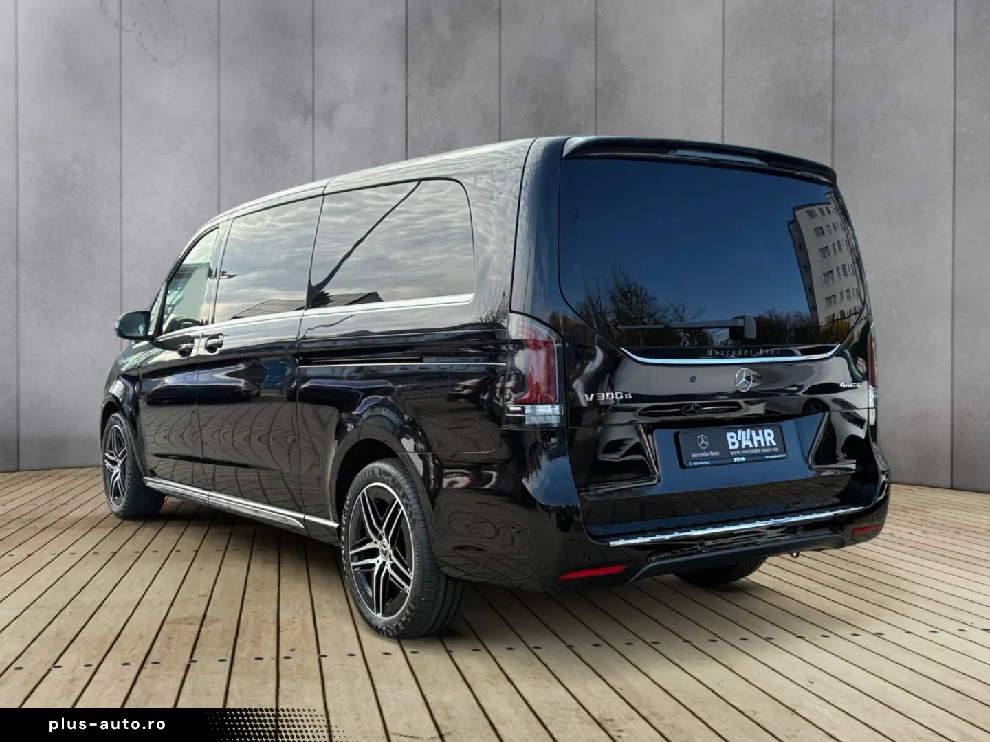 MERCEDES-BENZ V-Class 2025 — imagine 3