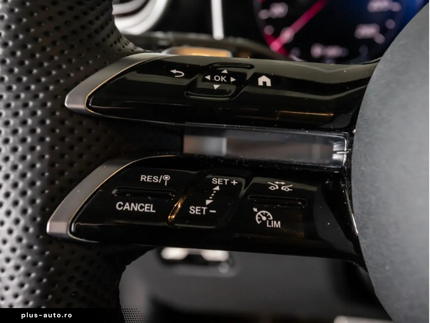 MERCEDES-BENZ GLC 300 e 4M AMG Sport Advanced  Distr. LED