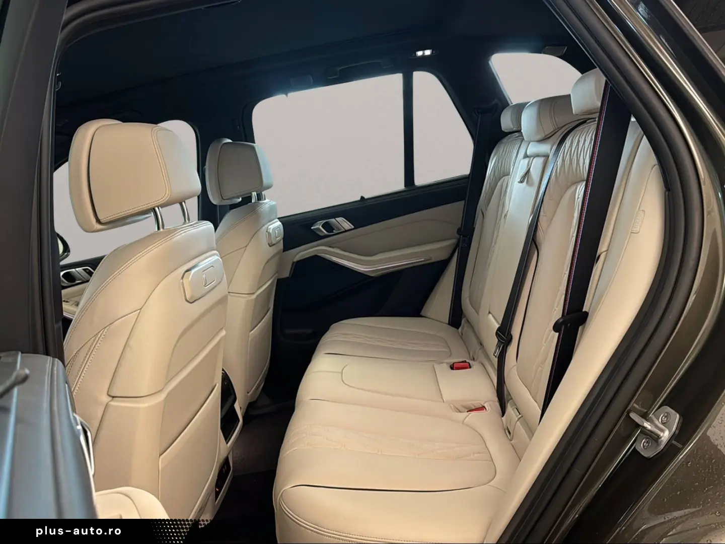 BMW X5 xDrive30d M Sport Navi AHK Kamera Pano.Dach