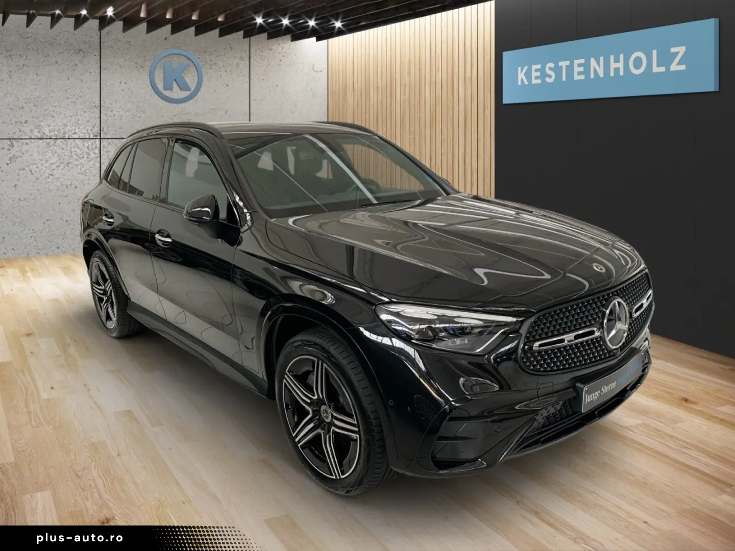 MERCEDES-BENZ GLC 300 e 4M  AMG NIGHT AHK MEMO 360