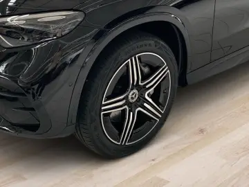 MERCEDES-BENZ GLC 300 e 4M  AMG NIGHT AHK MEMO 360