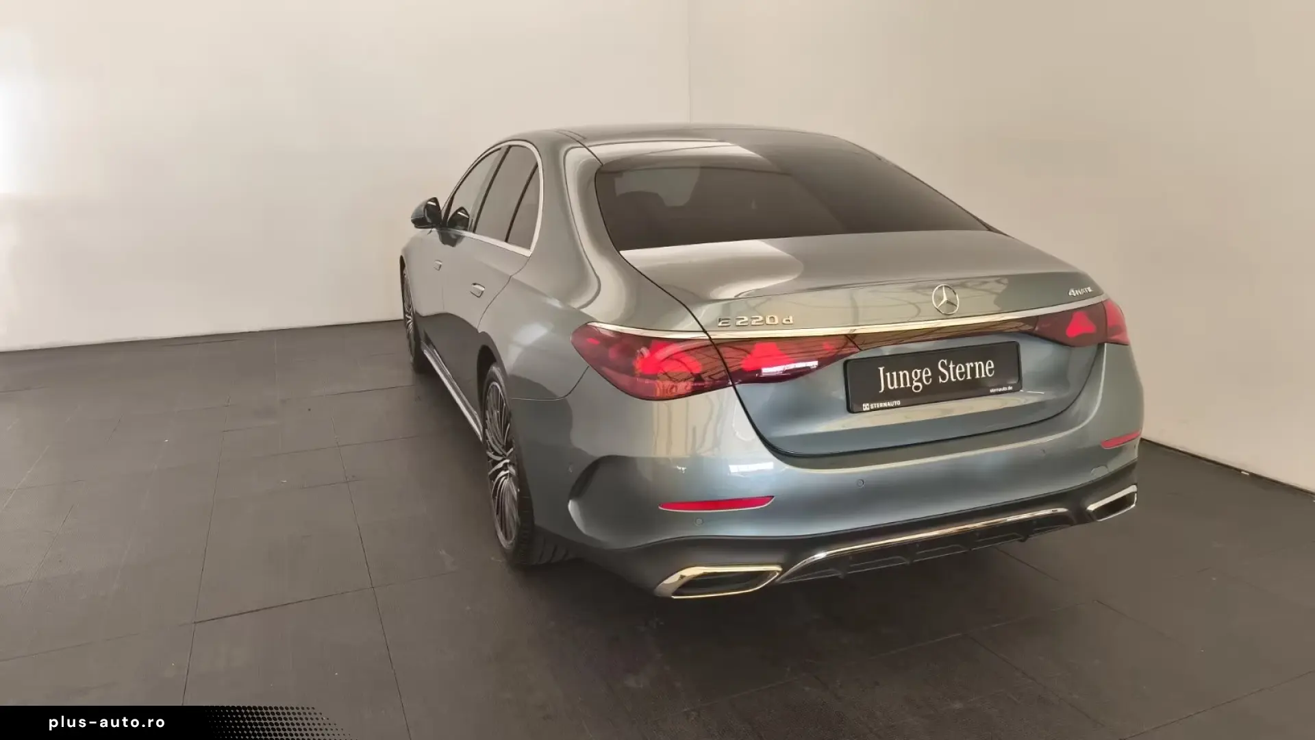 MERCEDES-BENZ E-Class 2023 — imagine 3