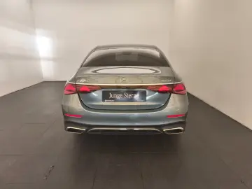 Mercedes-Benz E 220d 4M AMG Premium Airmatic 20